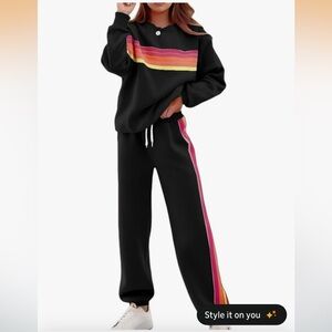 😊 NWOT Stripe Jogger Set